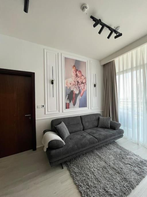 New Luxury Modern Canal View. Apartment Dubai Exterior foto